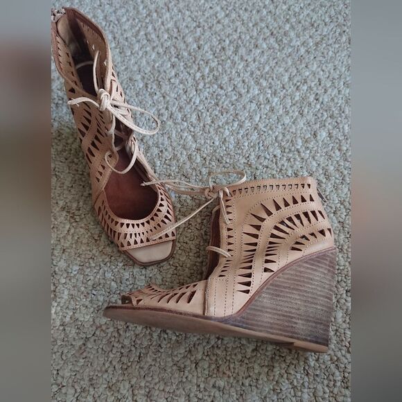Jeffrey Campbell Rodillo Tan Leather Gladiator Wedge Heels Lace Up size 8 - Picture 7 of 13